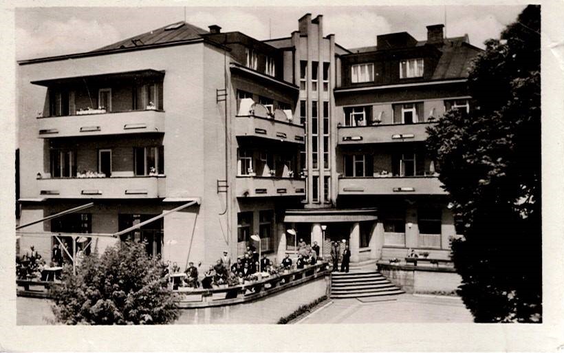 Lázně Bělohrad - Grand hotel